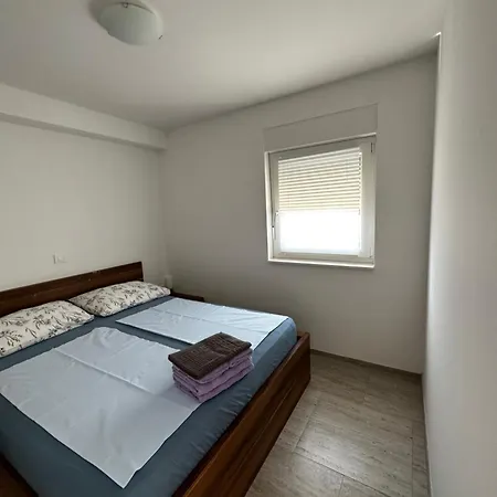 アパート Tamaris ムルテル