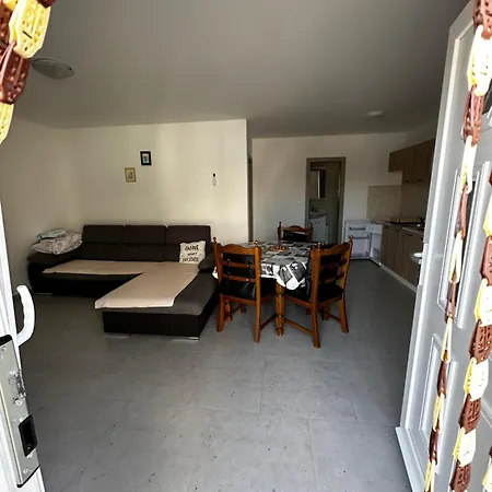 アパート Tamaris