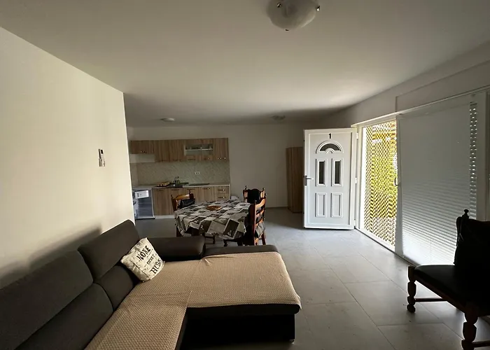 Tamaris Apartmán Murter