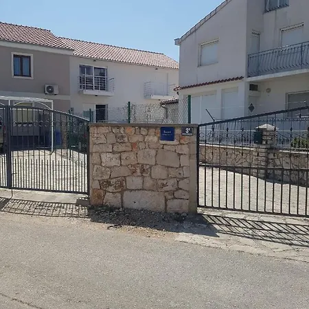 Tamaris Apartamento *