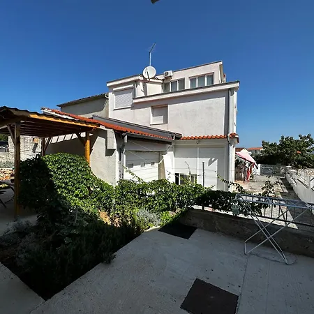 Διαμέρισμα Tamaris *