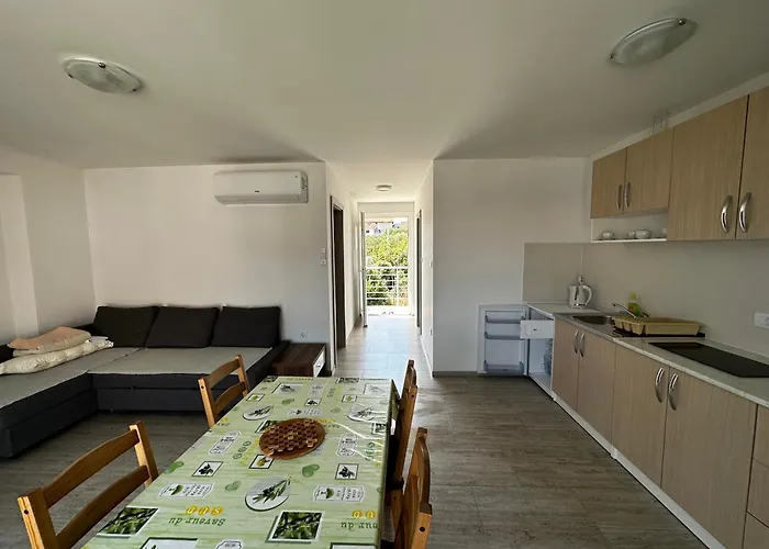 Tamaris Apartman Murter